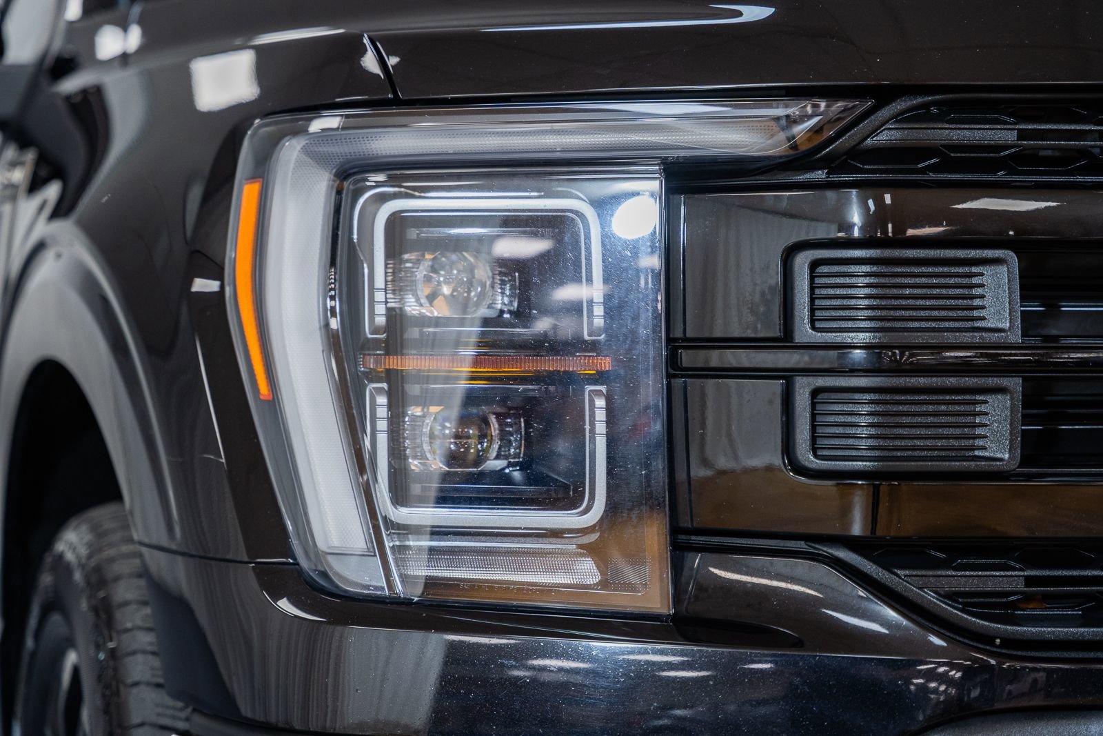 Certified 2023 Ford F150 Platinum w/ Equipment Group 701A High image 15