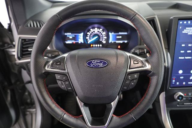 Certified 2024 Ford Edge ST-Line AWD/4WD image 16