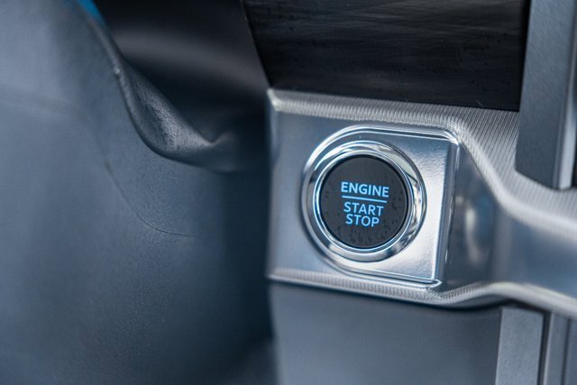 Certified 2024 Ford F150 Lariat w/ FX4 Off-Road Package image 32