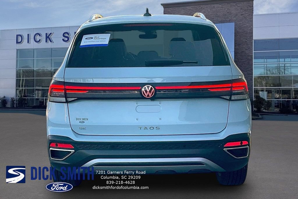 Used 2025 Volkswagen Taos SE FWD image 5