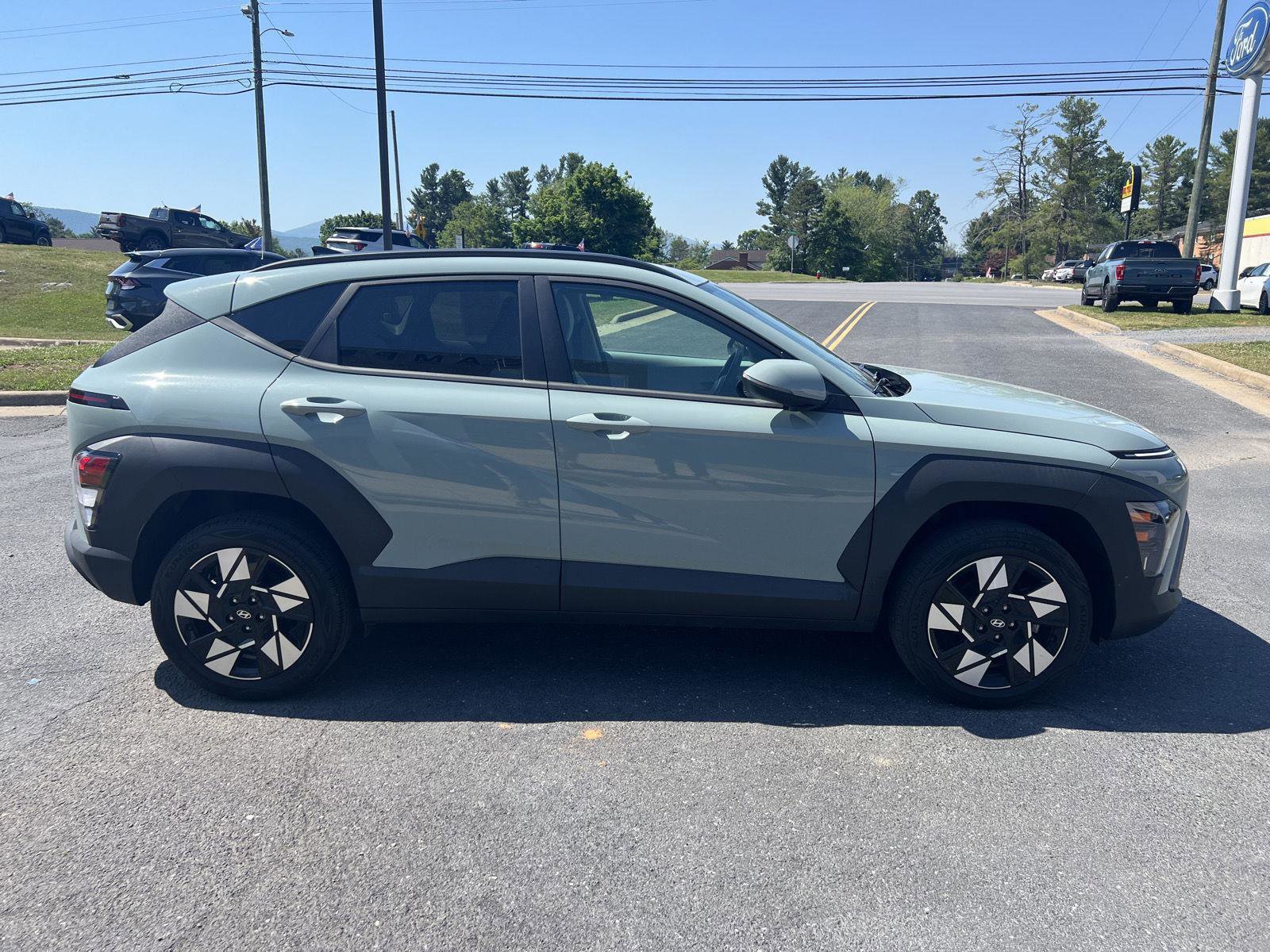 Used 2024 Hyundai Kona SEL w/ Convenience Package AWD/4WD image 6