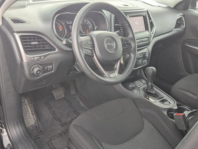 Used 2019 Jeep Cherokee Latitude w/ Popular Appearance Group AWD/4WD image 11