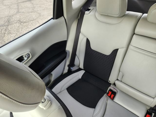 Used 2019 Jeep Compass Latitude w/ Popular Equipment Group image 15