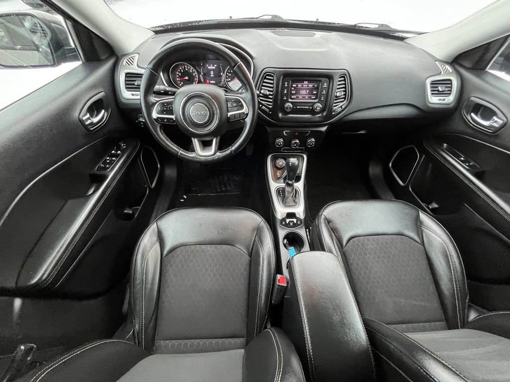 Used 2018 Jeep Compass Latitude image 20