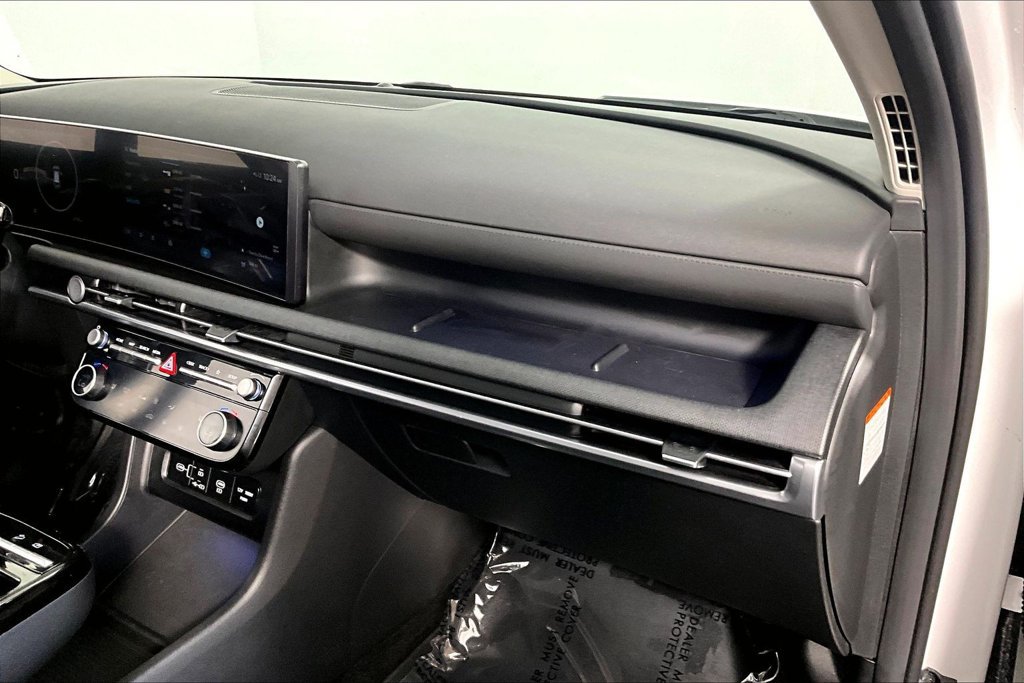 Used 2025 Hyundai Tucson SEL AWD/4WD image 16