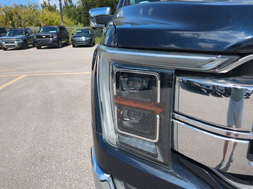Certified 2022 Ford F150 Lariat w/ Equipment Group 502A High AWD/4WD image 9