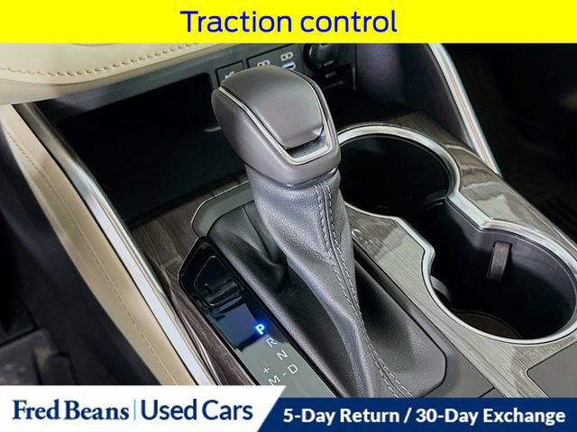 Used 2023 Toyota Highlander Limited image 18