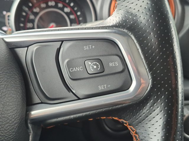 Used 2022 Jeep Gladiator Mojave w/ Cold Weather Group AWD/4WD image 18