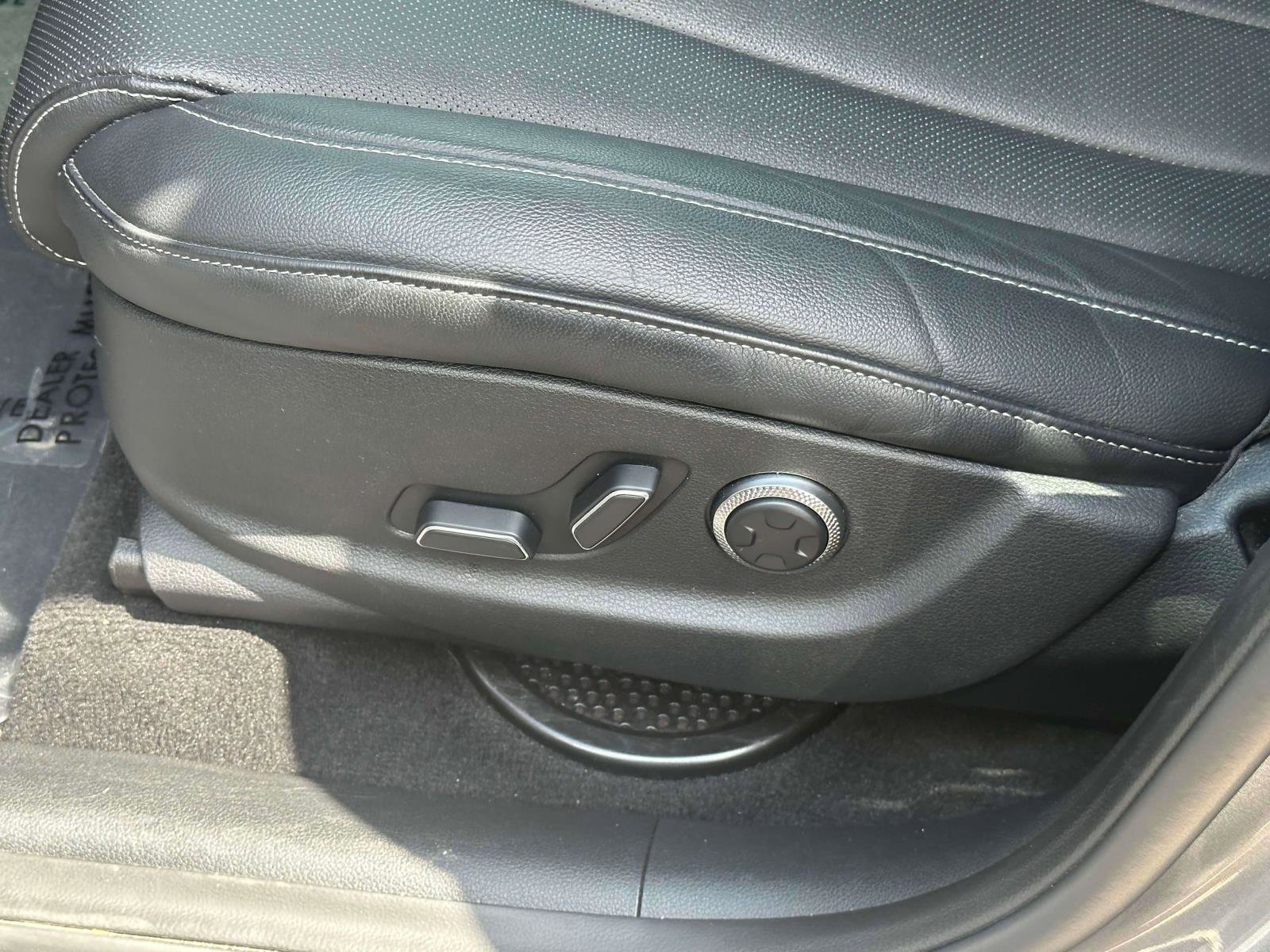 Used 2024 Genesis GV80 3.5T image 18