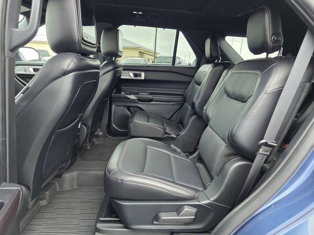 Certified 2020 Ford Explorer Limited w/ Class III Trailer Tow Package RWD image 17