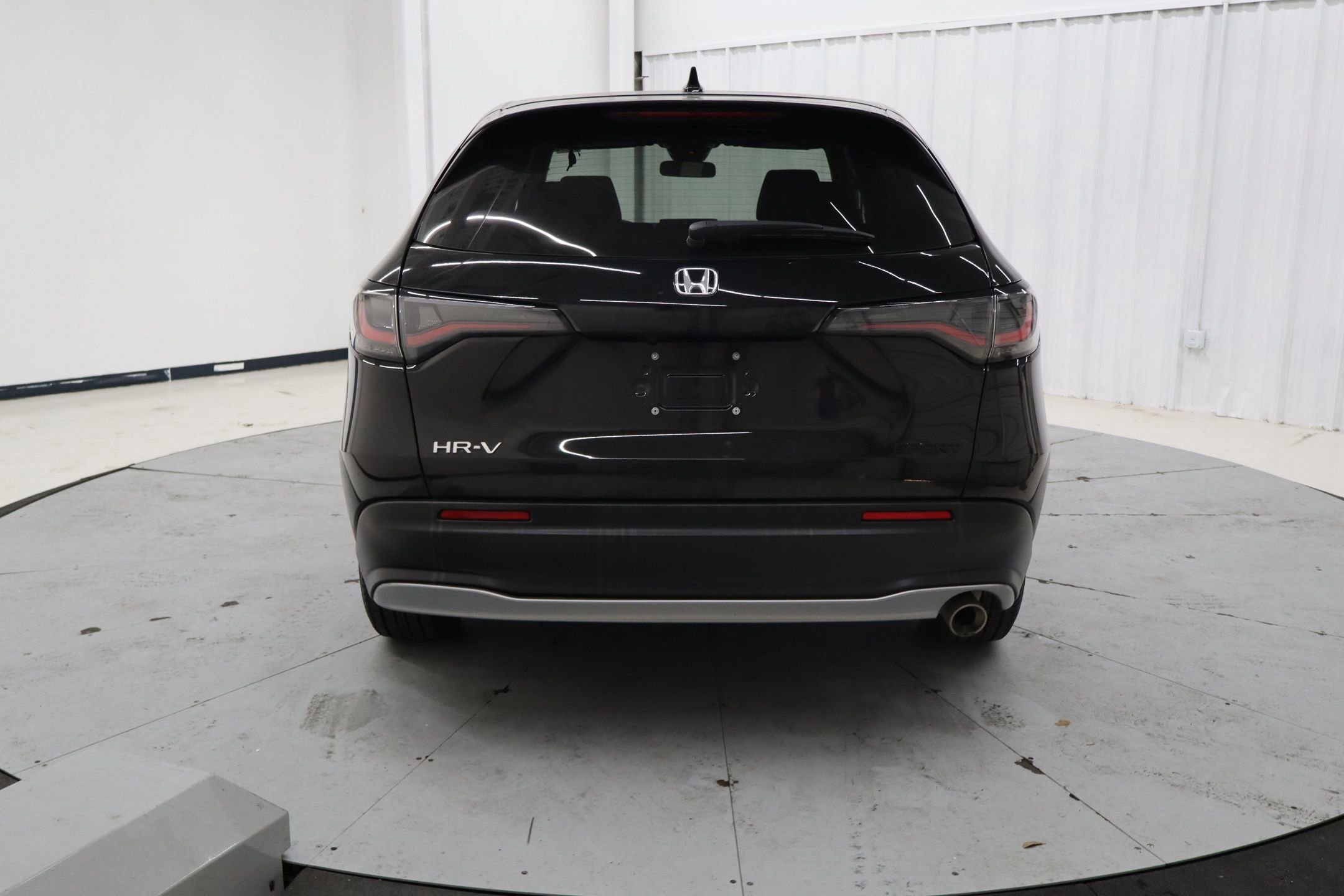 Used 2023 Honda HR-V Sport image 6