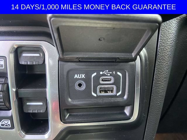 Used 2021 Jeep Wrangler Unlimited Sahara AWD/4WD image 23