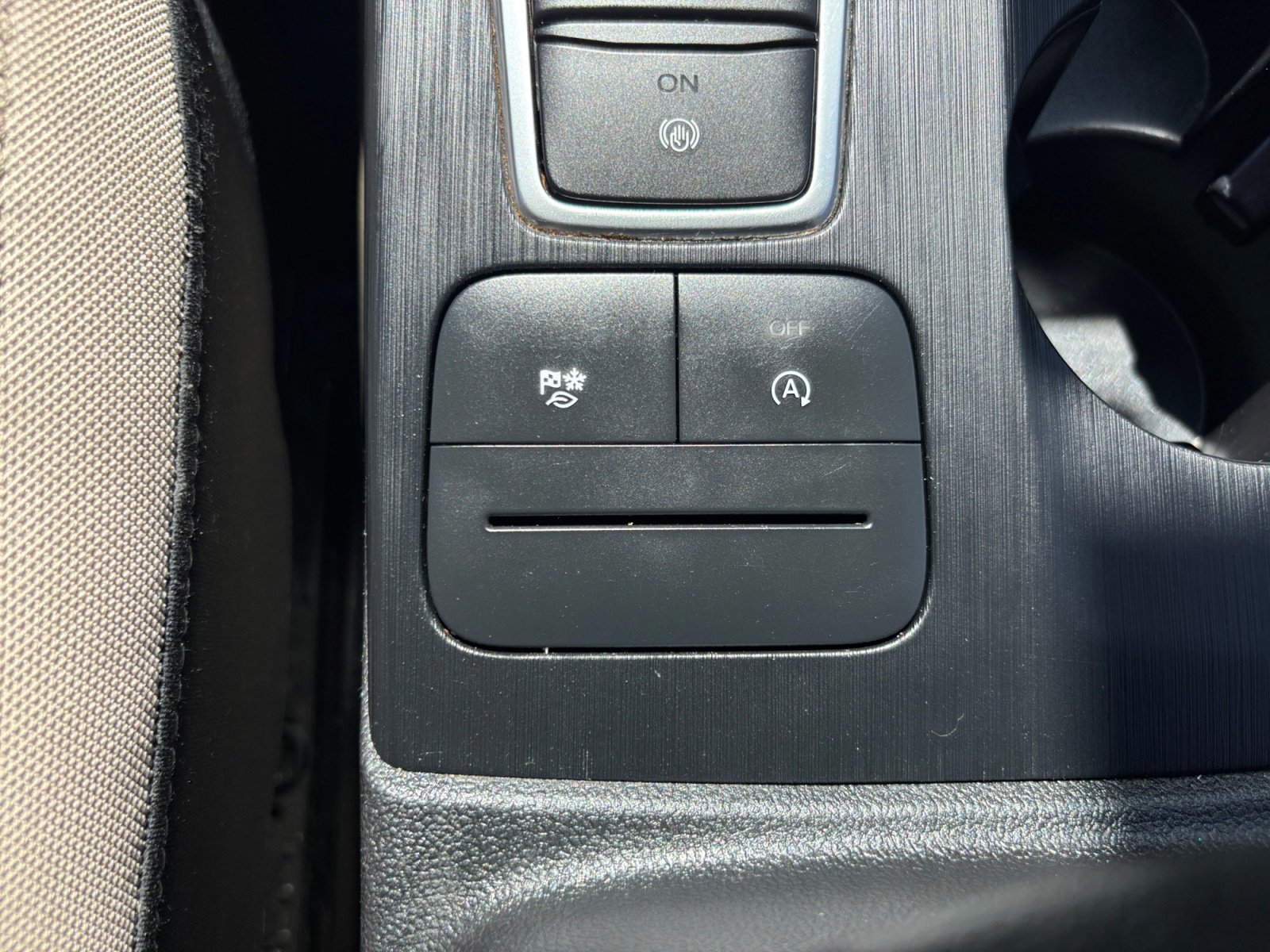 Certified 2022 Ford Escape SE FWD image 29