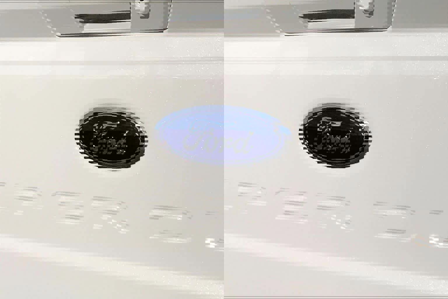 Certified 2025 Ford F250 Lariat w/ Chrome Package image 26