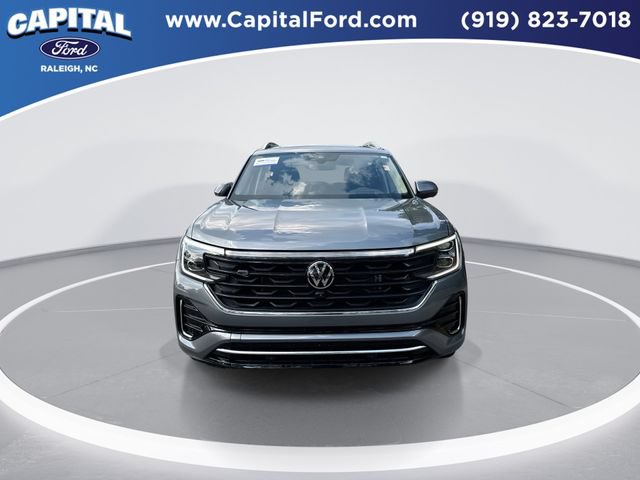 Used 2024 Volkswagen Atlas SEL Premium R-Line AWD/4WD image 3