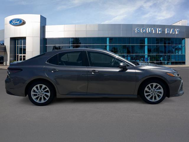Used 2023 Toyota Camry LE FWD image 6