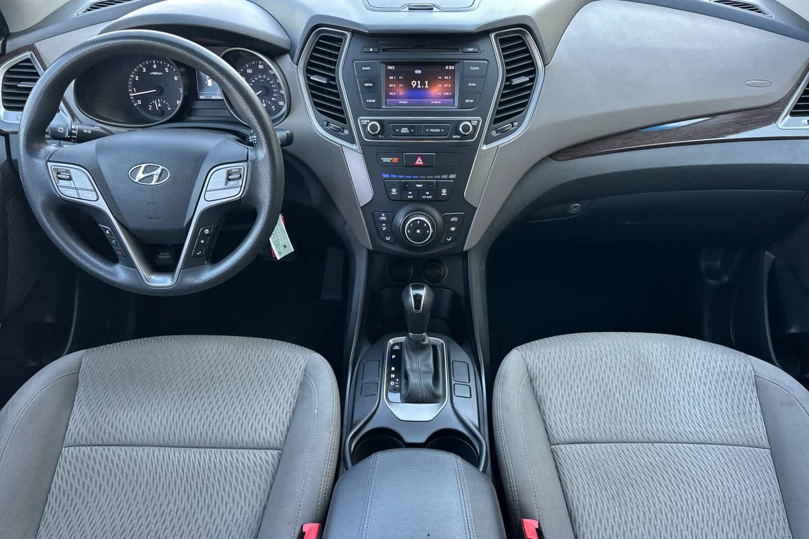 Used 2018 Hyundai Santa Fe Sport FWD image 3