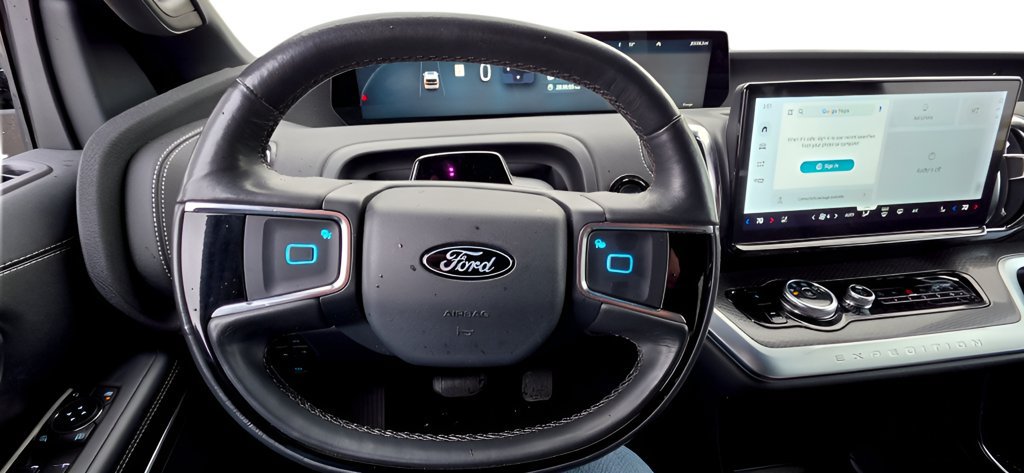 Certified 2025 Ford Expedition Max Platinum w/ Stealth Appearance Package AWD/4WD image 15