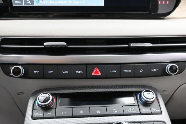 Used 2024 Hyundai Palisade Limited FWD image 22