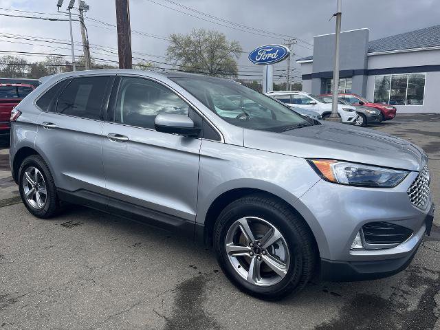Certified 2024 Ford Edge SEL w/ Convenience Package AWD/4WD image 4