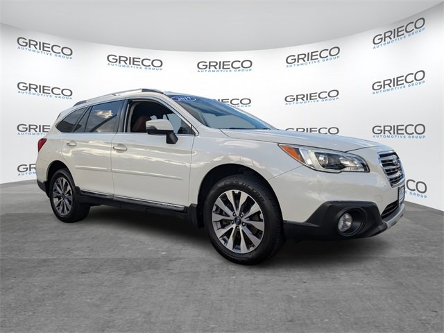 Used 2017 Subaru Outback 3.6R Touring image 1