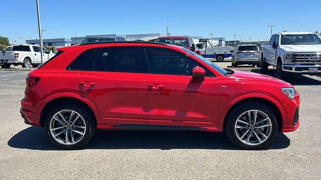 Used 2023 Audi Q3 2.0T Premium Plus AWD/4WD image 2