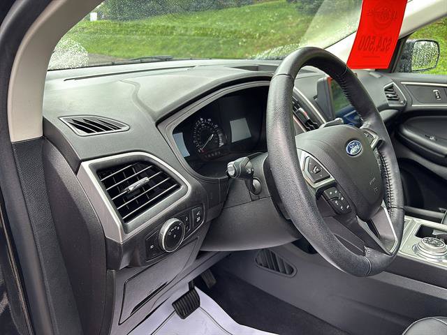 Certified 2023 Ford Edge SEL w/ Convenience Package AWD/4WD image 13