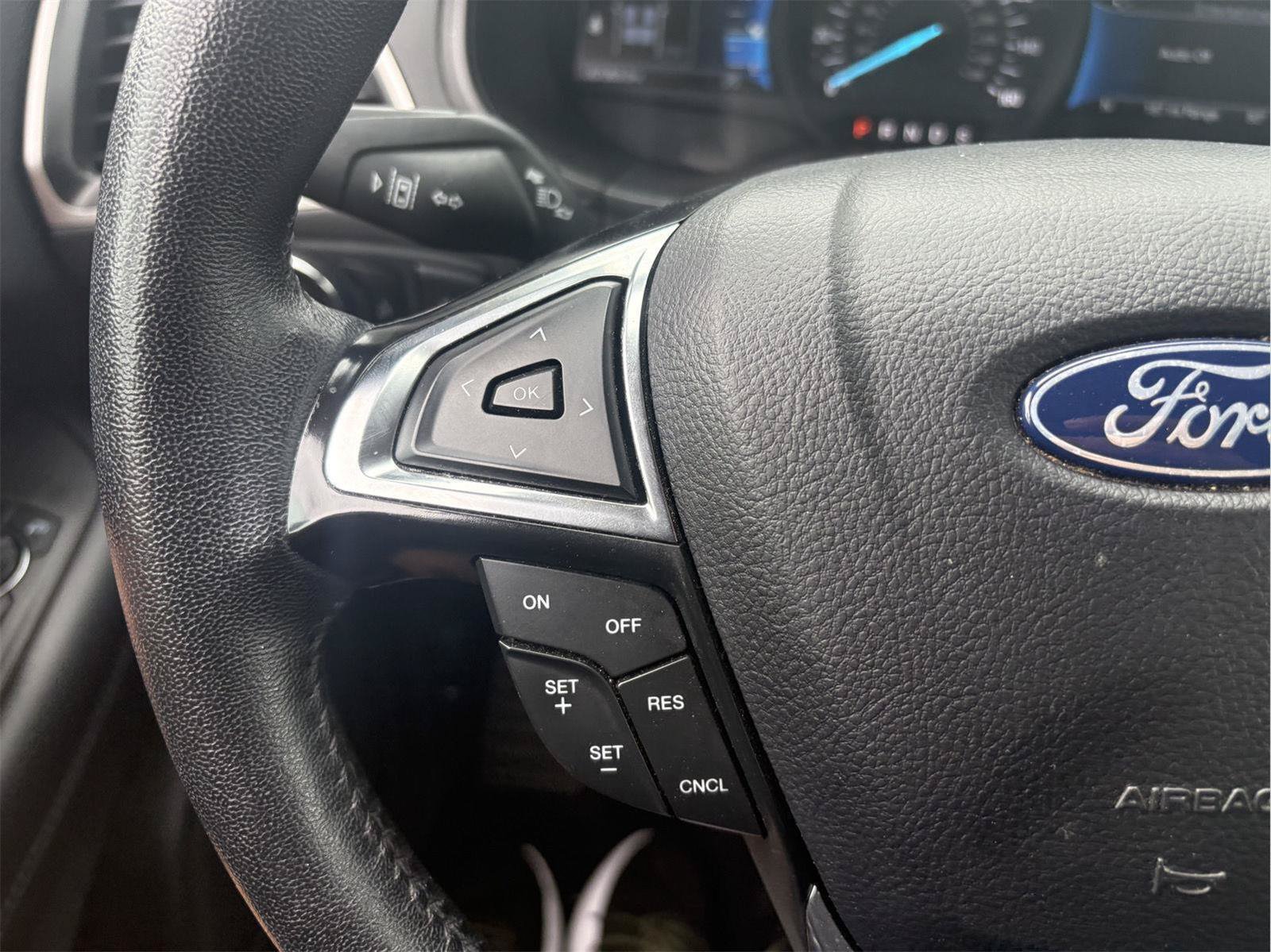 Certified 2024 Ford Edge SEL AWD/4WD image 18
