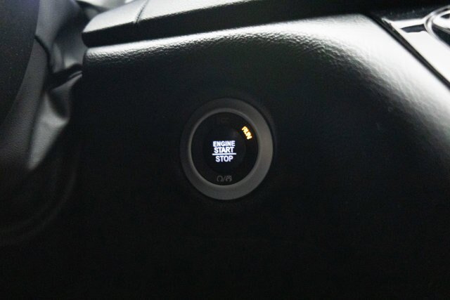 Used 2025 Chrysler Pacifica Select FWD image 31