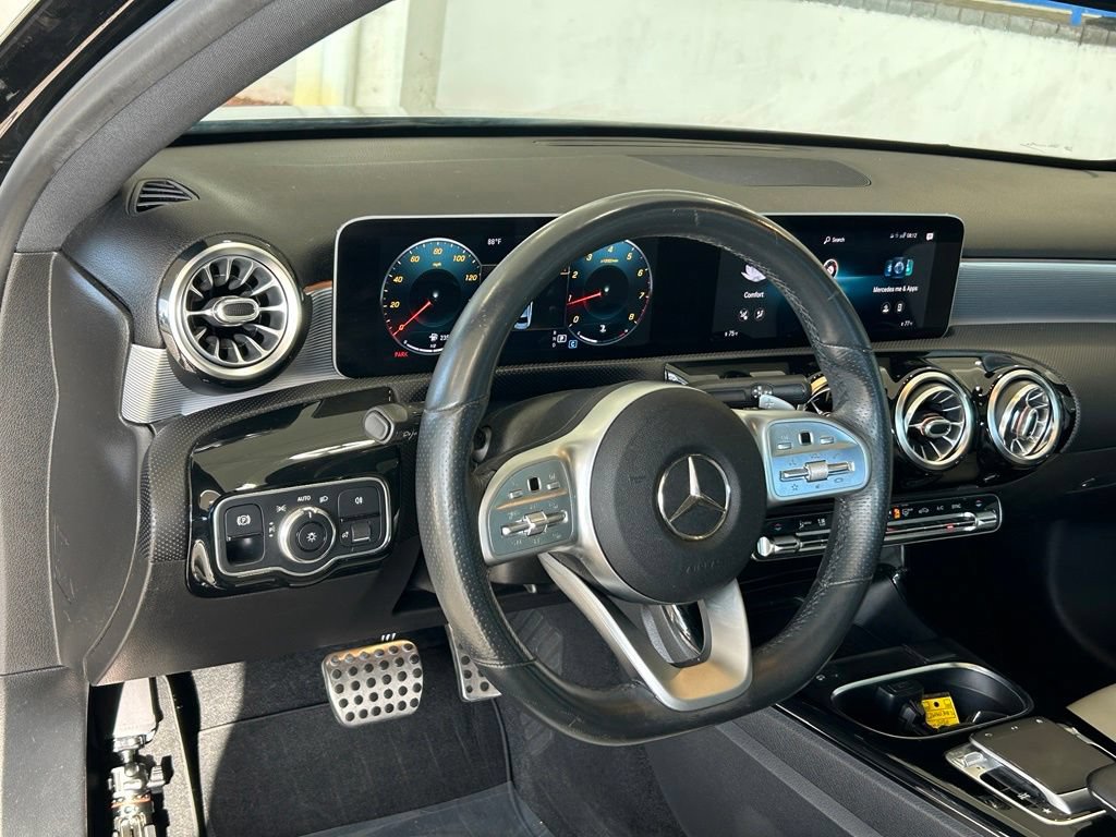 Used 2020 Mercedes-Benz A 220 image 33