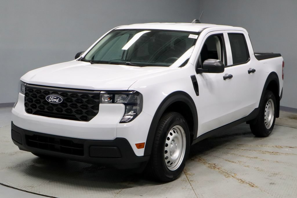 Certified 2025 Ford Maverick XL FWD image 6