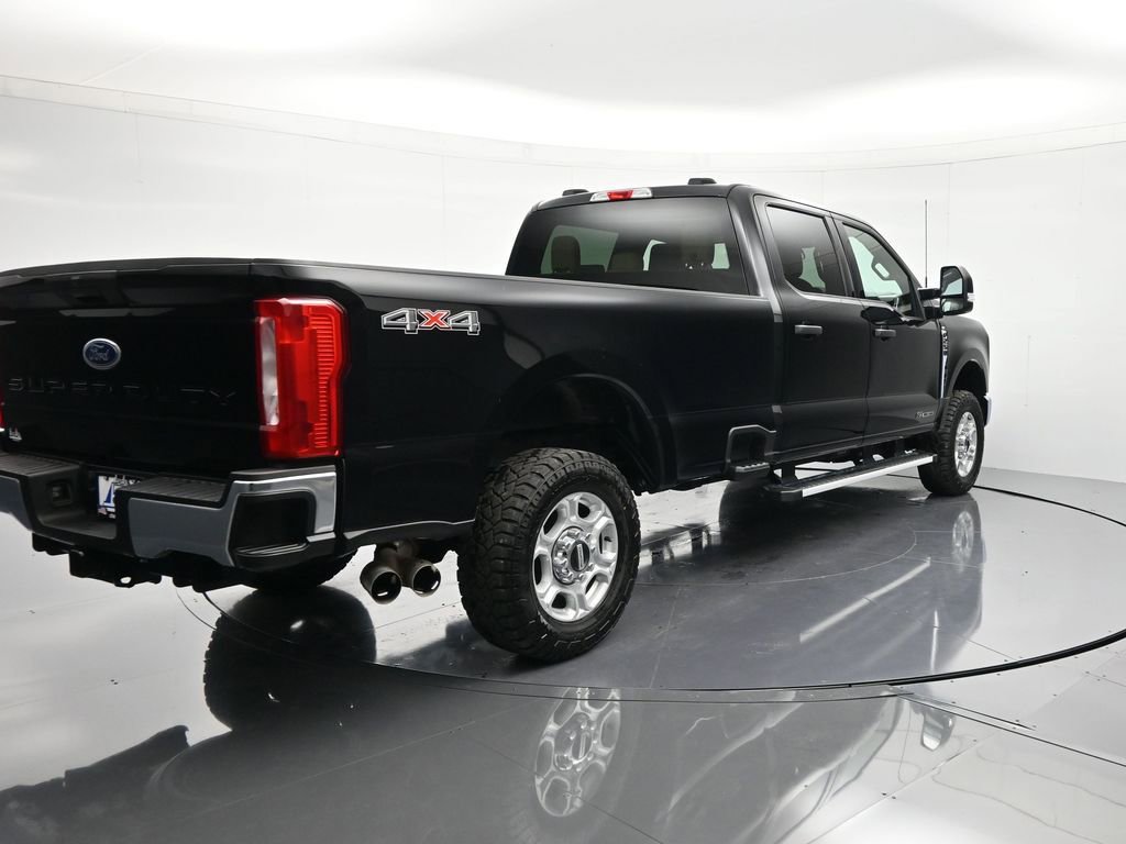 Certified 2025 Ford F250 XLT image 6