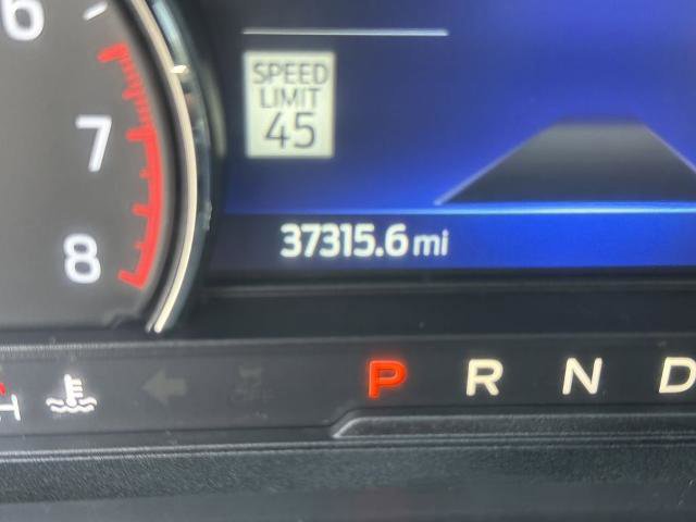 Certified 2022 Ford Explorer XLT w/ Equipment Group 202A image 28