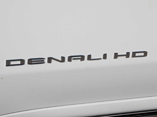 Used 2024 GMC Sierra 2500 Denali Ultimate AWD/4WD image 11