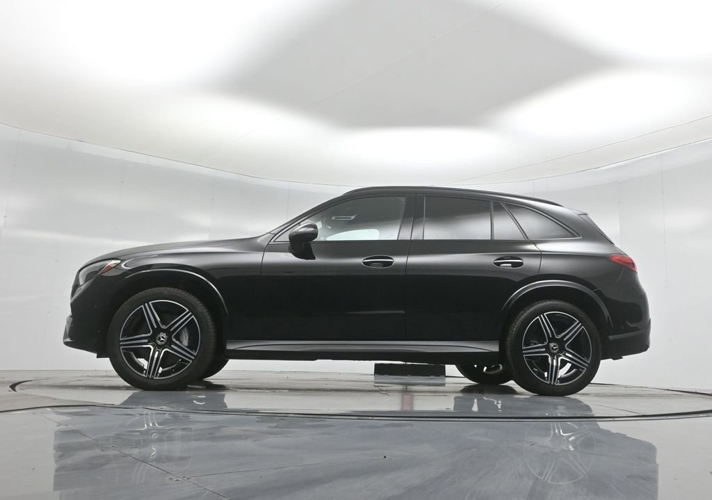 Used 2023 Mercedes-Benz GLC 300 image 21