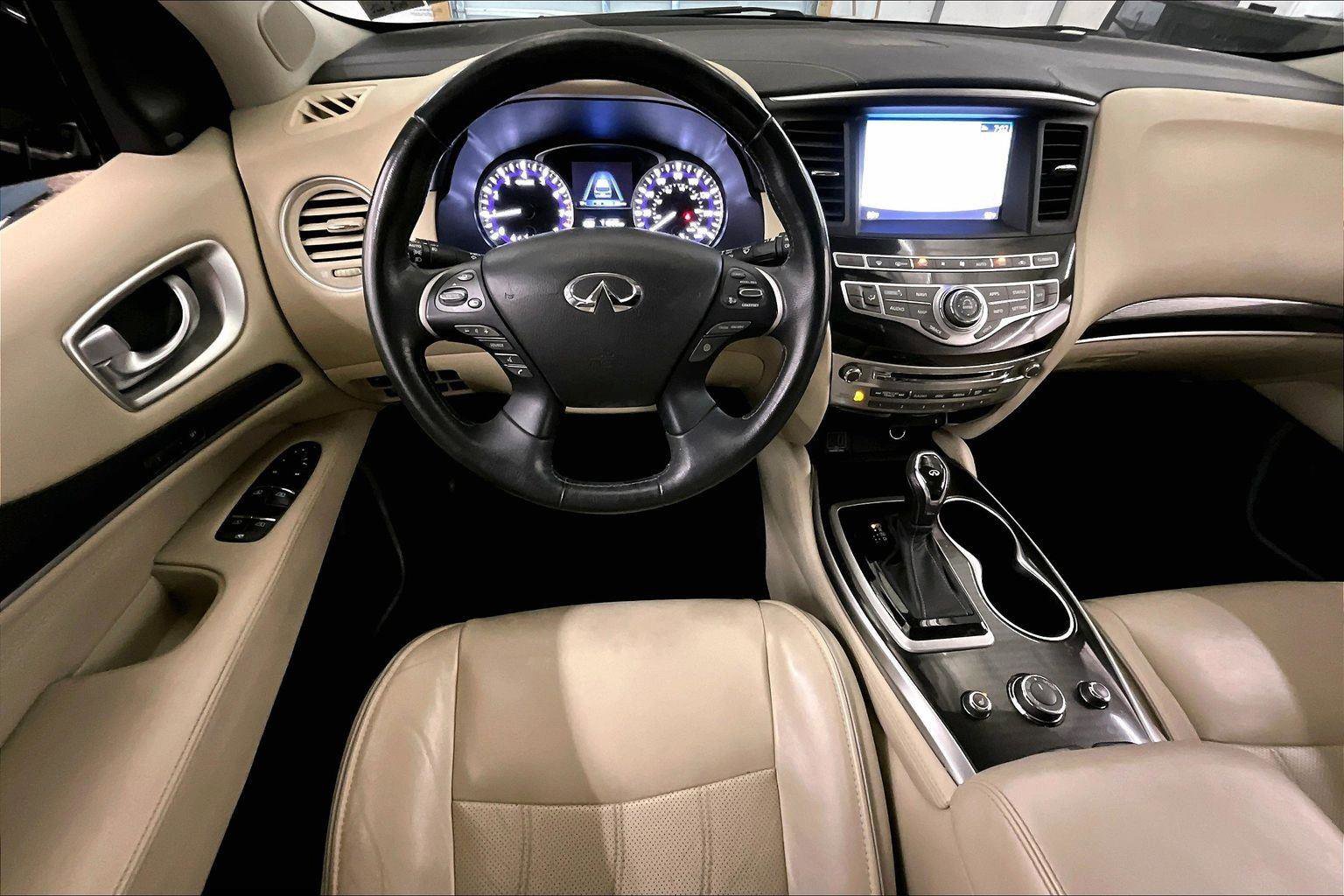 Used 2019 INFINITI QX60 Luxe w/ Essential Package image 5