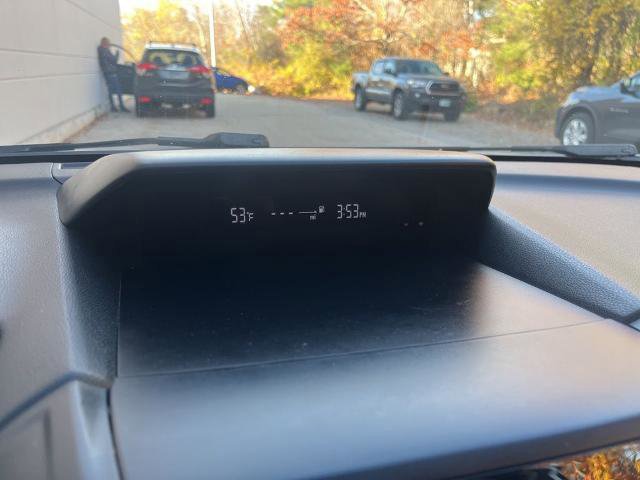 Used 2019 Subaru Crosstrek 2.0i Premium image 24