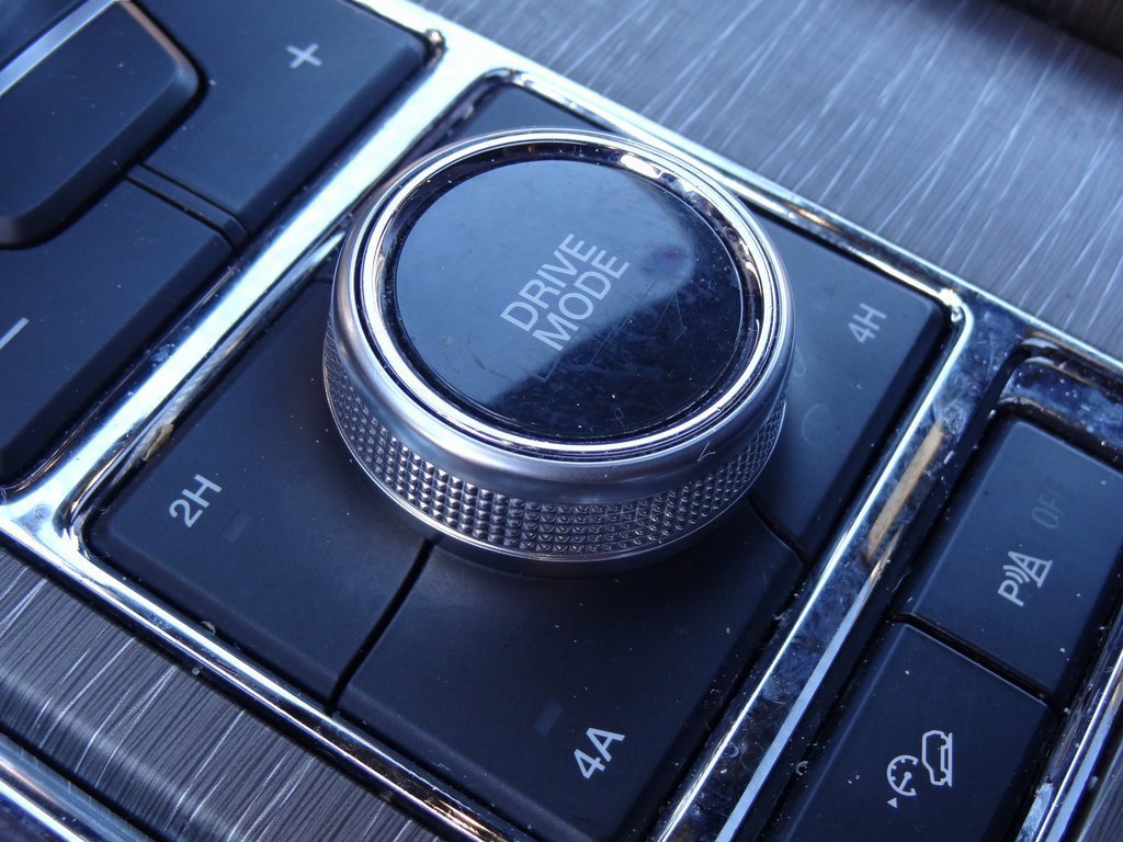 Certified 2024 Ford Expedition Limited image 14