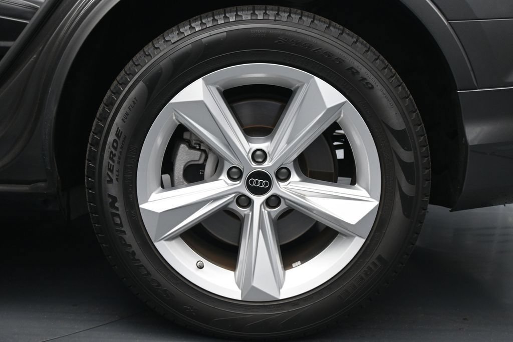 Used 2024 Audi Q7 2.0T Premium AWD/4WD image 21