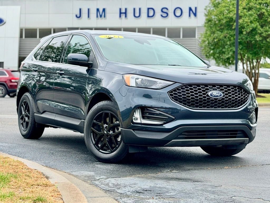 Certified 2023 Ford Edge SEL w/ Convenience Package AWD/4WD image 2