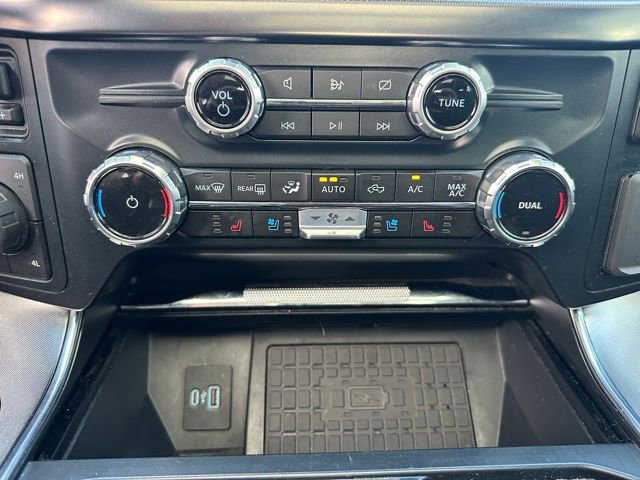 Certified 2023 Ford F150 Platinum w/ Equipment Group 701A High image 20