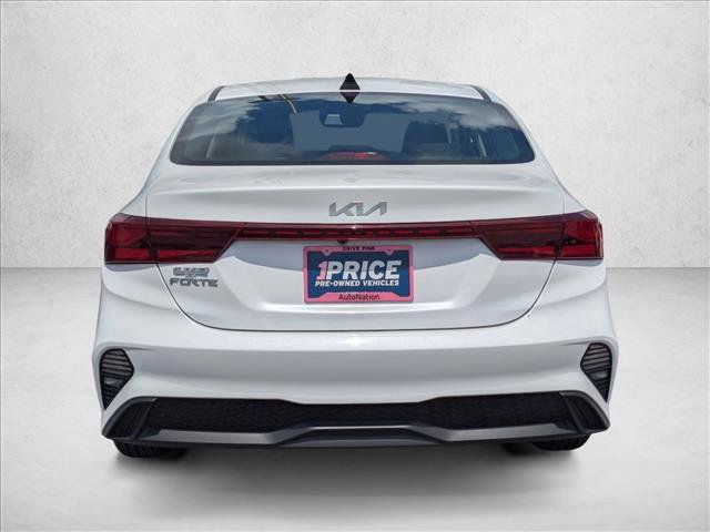 Used 2024 Kia Forte LXS w/ LXS Technology Package FWD image 7