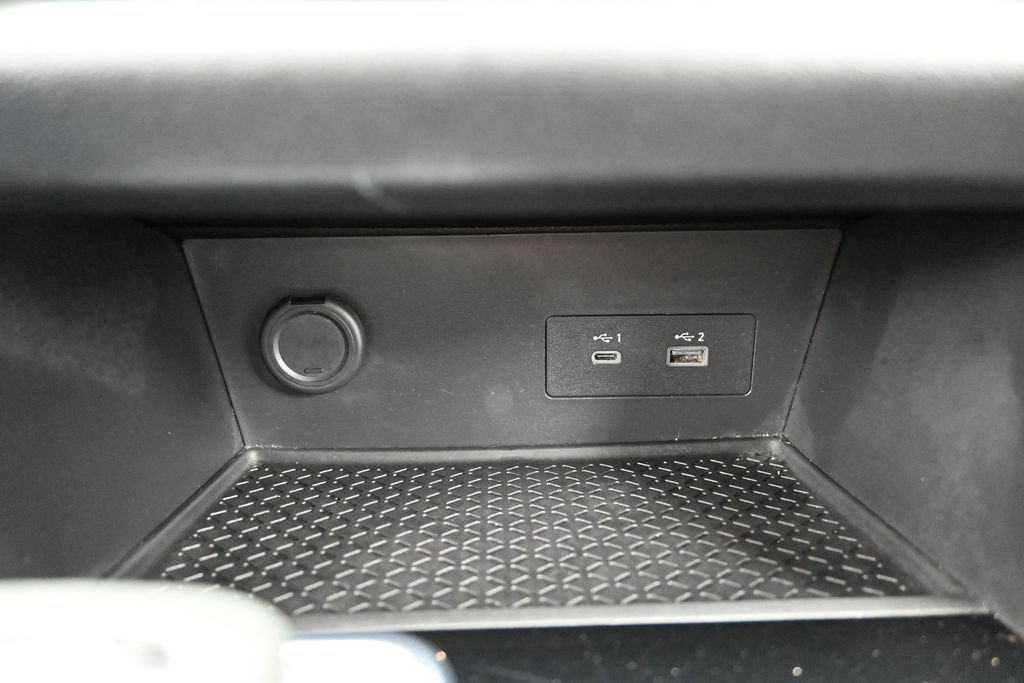 Used 2025 Nissan Pathfinder SV FWD image 43