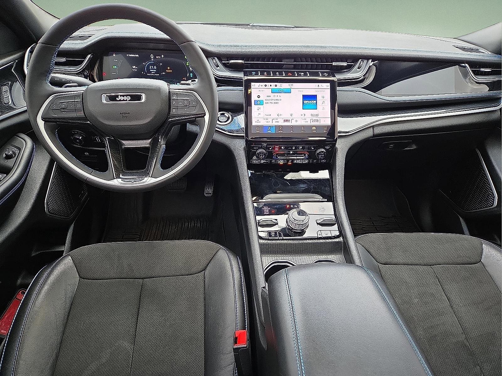 Used 2024 Jeep Grand Cherokee Trailhawk w/ Luxury Tech Group III image 11