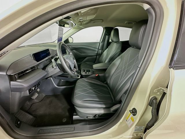 Certified 2025 Ford Mustang Mach-E Select AWD/4WD image 29