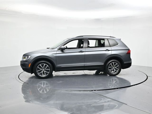 Used 2020 Volkswagen Tiguan SE w/ Panoramic Sunroof Package image 6