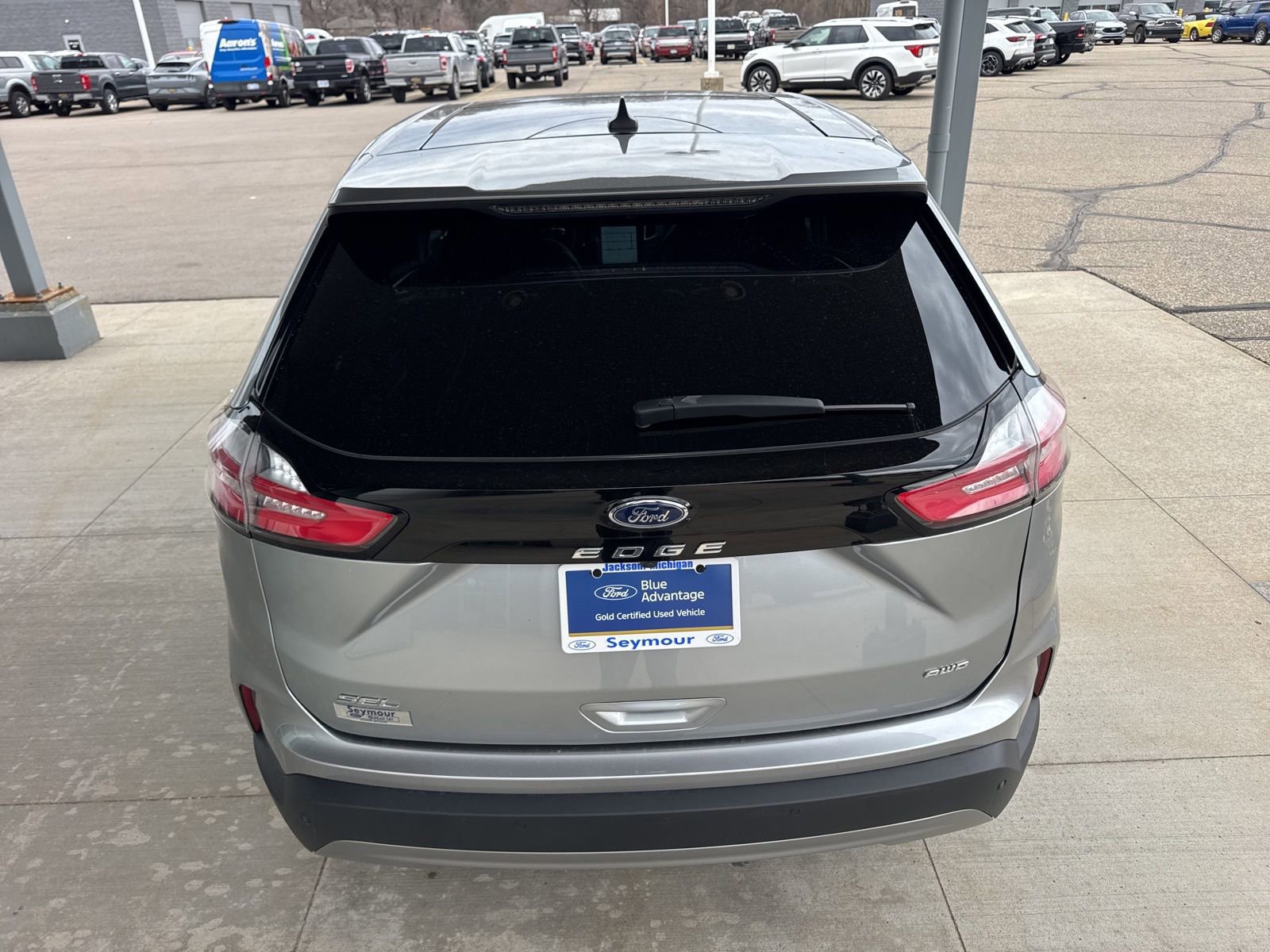 Certified 2024 Ford Edge SEL w/ Convenience Package image 4