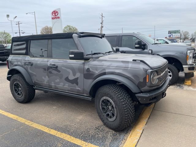 Certified 2022 Ford Bronco Badlands w/ Sasquatch Package AWD/4WD image 2