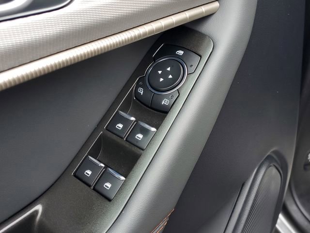 Certified 2025 Ford Explorer Active w/ Active Comfort Package image 10