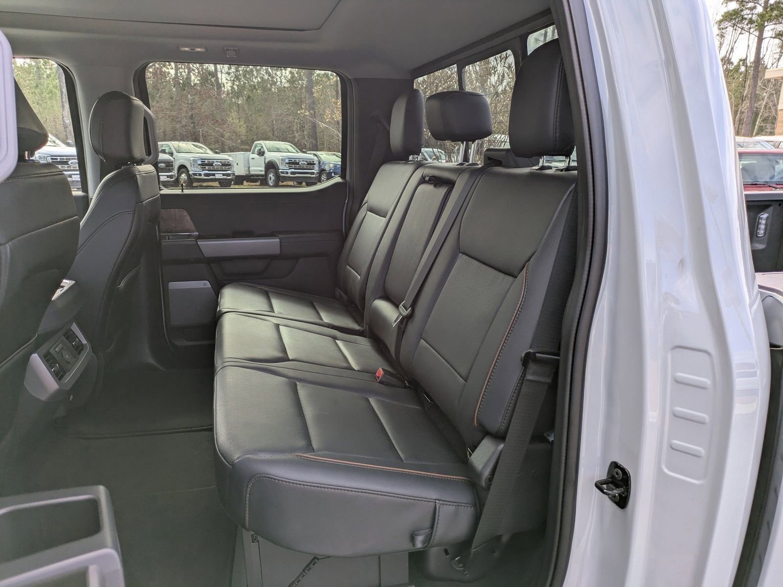 Certified 2026 Ford F250 Lariat w/ Black Appearance Package image 14